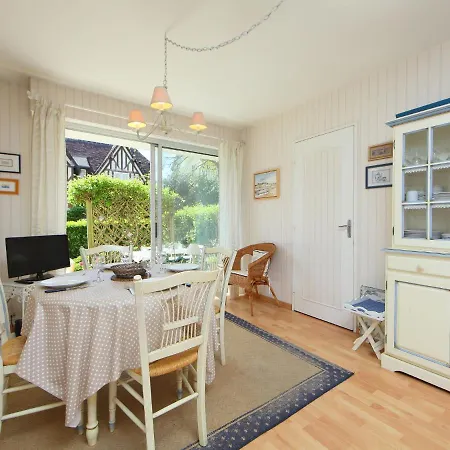 Jardins Du Casino-2 By Interhome Apartman