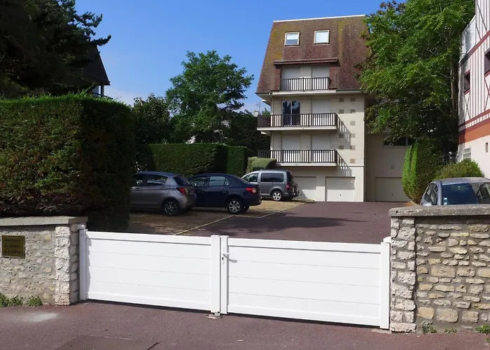 Jardins Du Casino-2 By Interhome * קאבורג